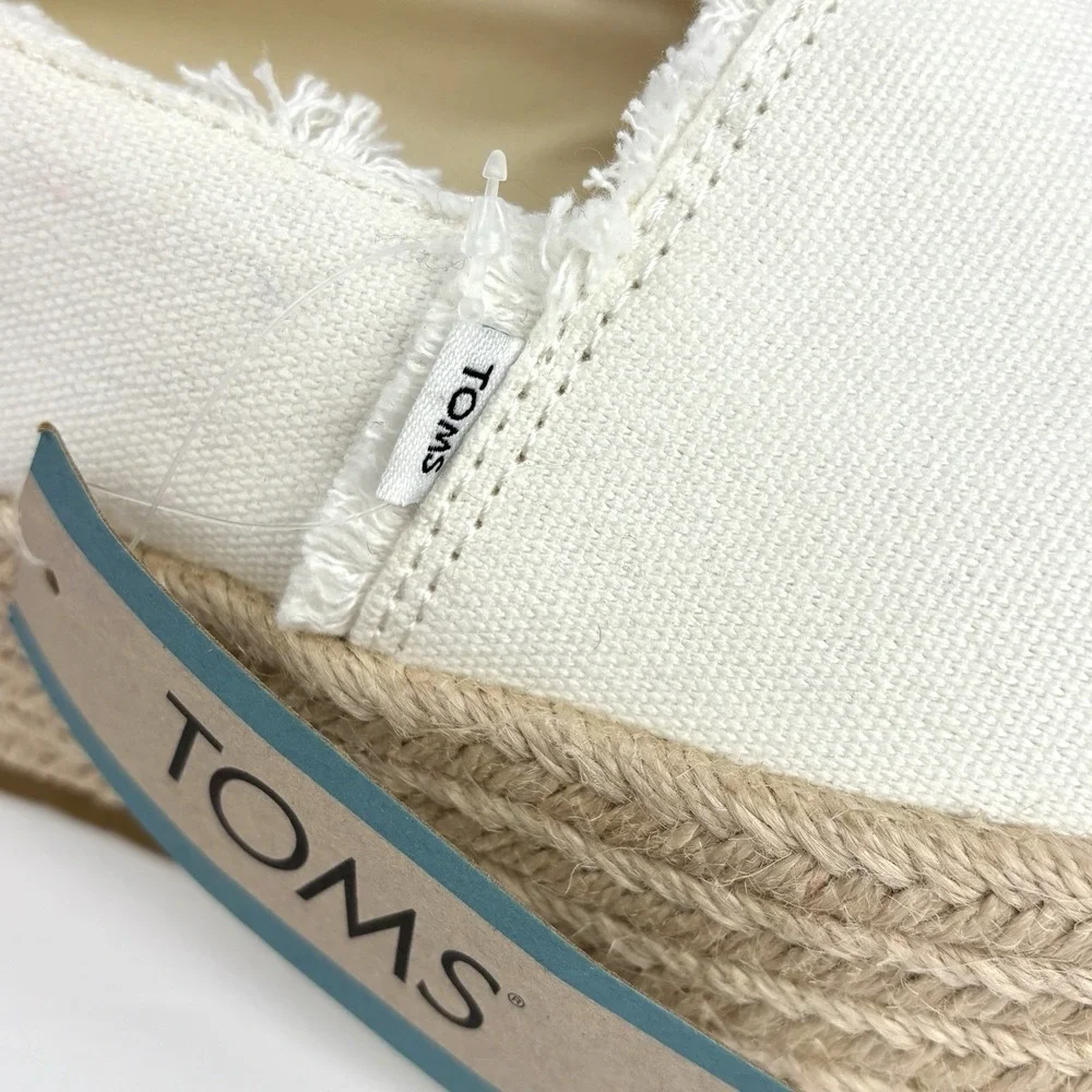 TOMS Valencia Platform Espadrille Slip On White Canvas Shoes 8 NWT Coastal